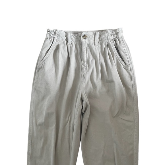 American Eagle Outfitters Mom Jeans - Picture 3 of 5